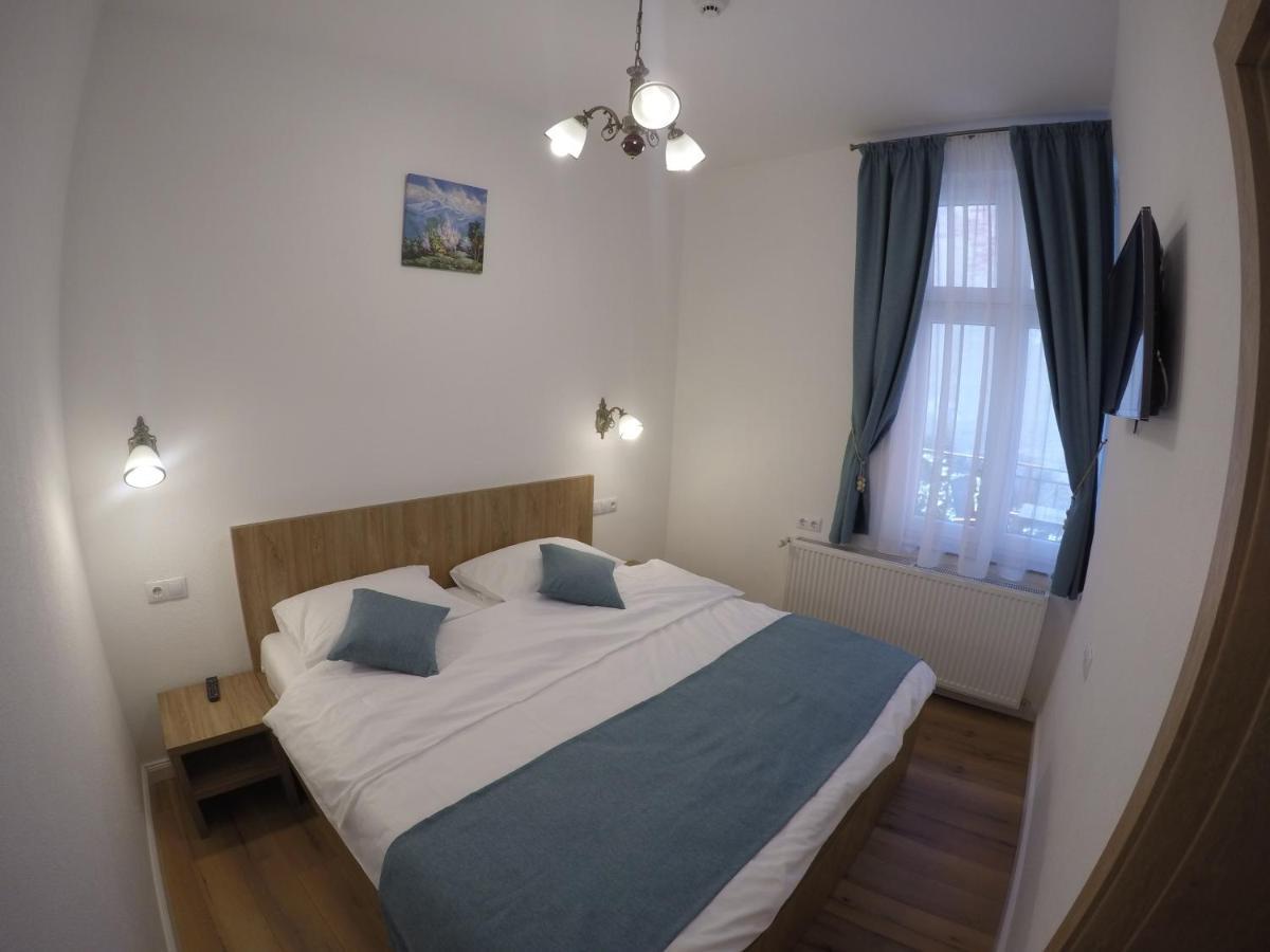Casa Bacila Hotell Sibiu Exteriör bild